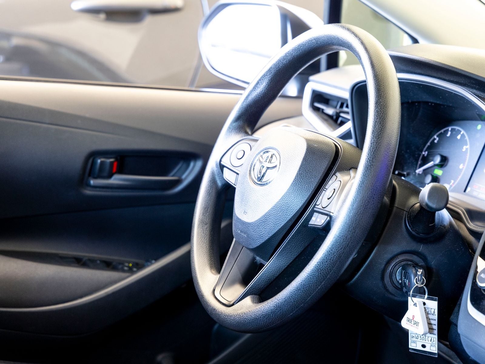 2023 Toyota Corolla Hybrid SE