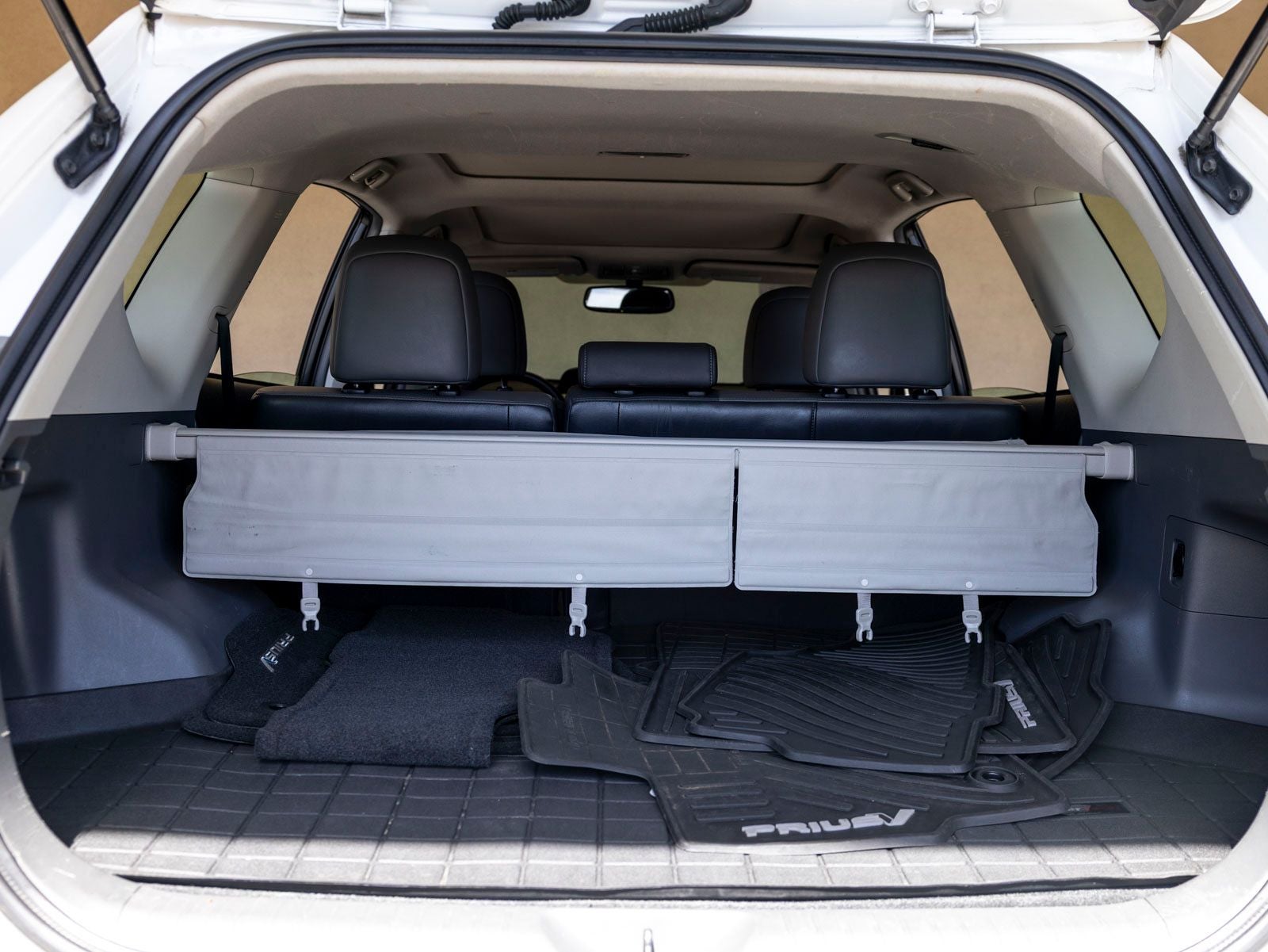 2012 Toyota Prius v Five
