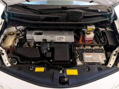 2012 Toyota Prius v Five