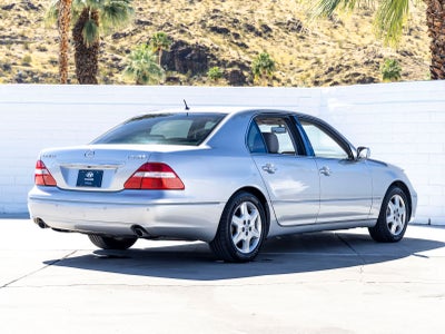 2004 Lexus LS 430
