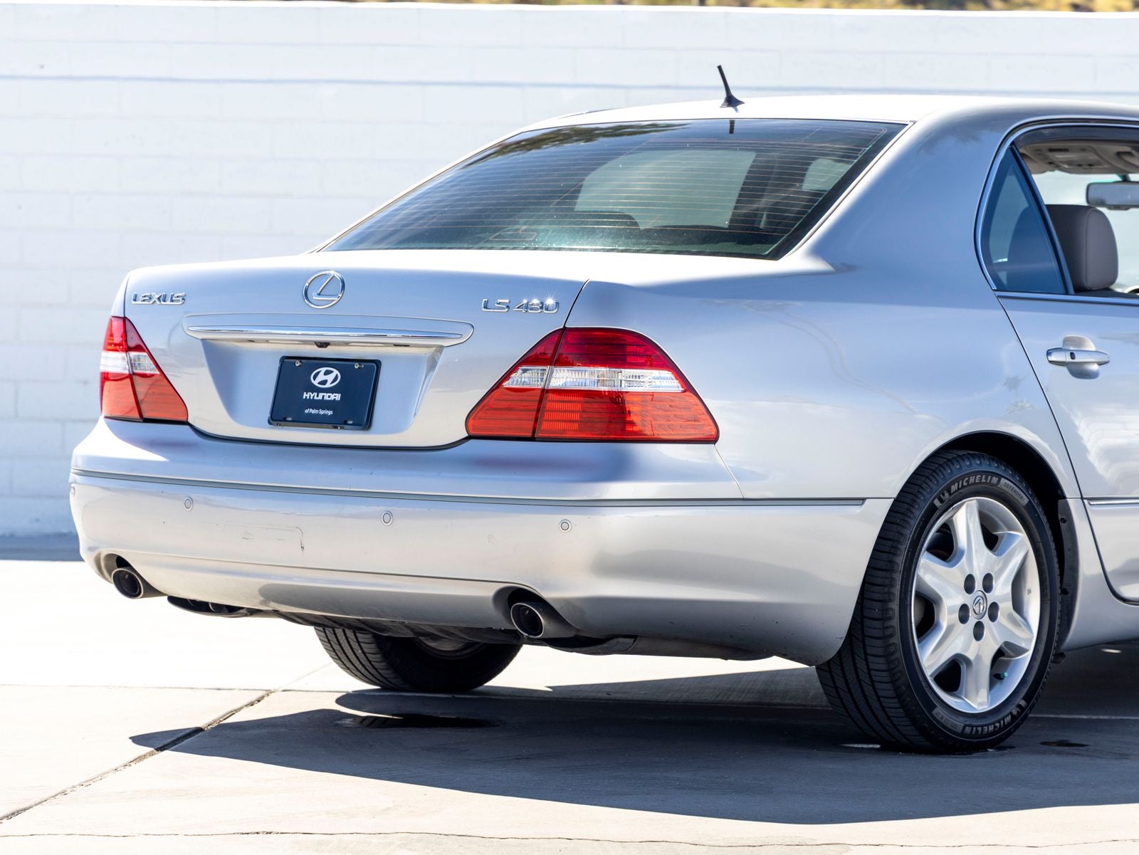 2004 Lexus LS 430