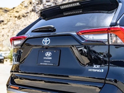 2022 Toyota RAV4 Hybrid SE
