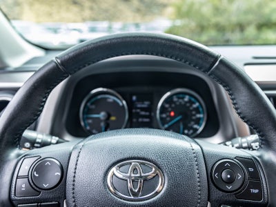 2017 Toyota RAV4 Hybrid Limited