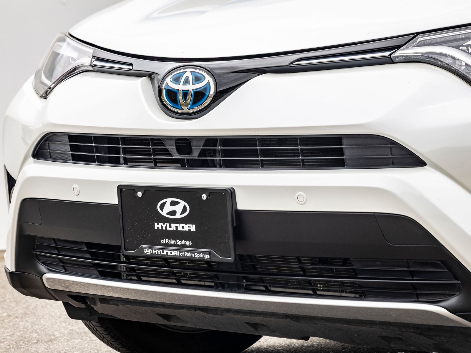 2017 Toyota RAV4 Hybrid Limited