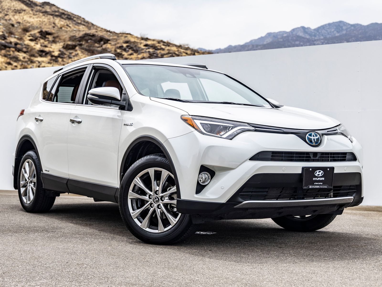 2017 Toyota RAV4 Hybrid Limited
