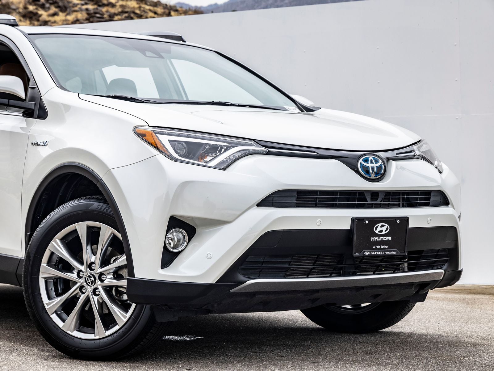 2017 Toyota RAV4 Hybrid Limited