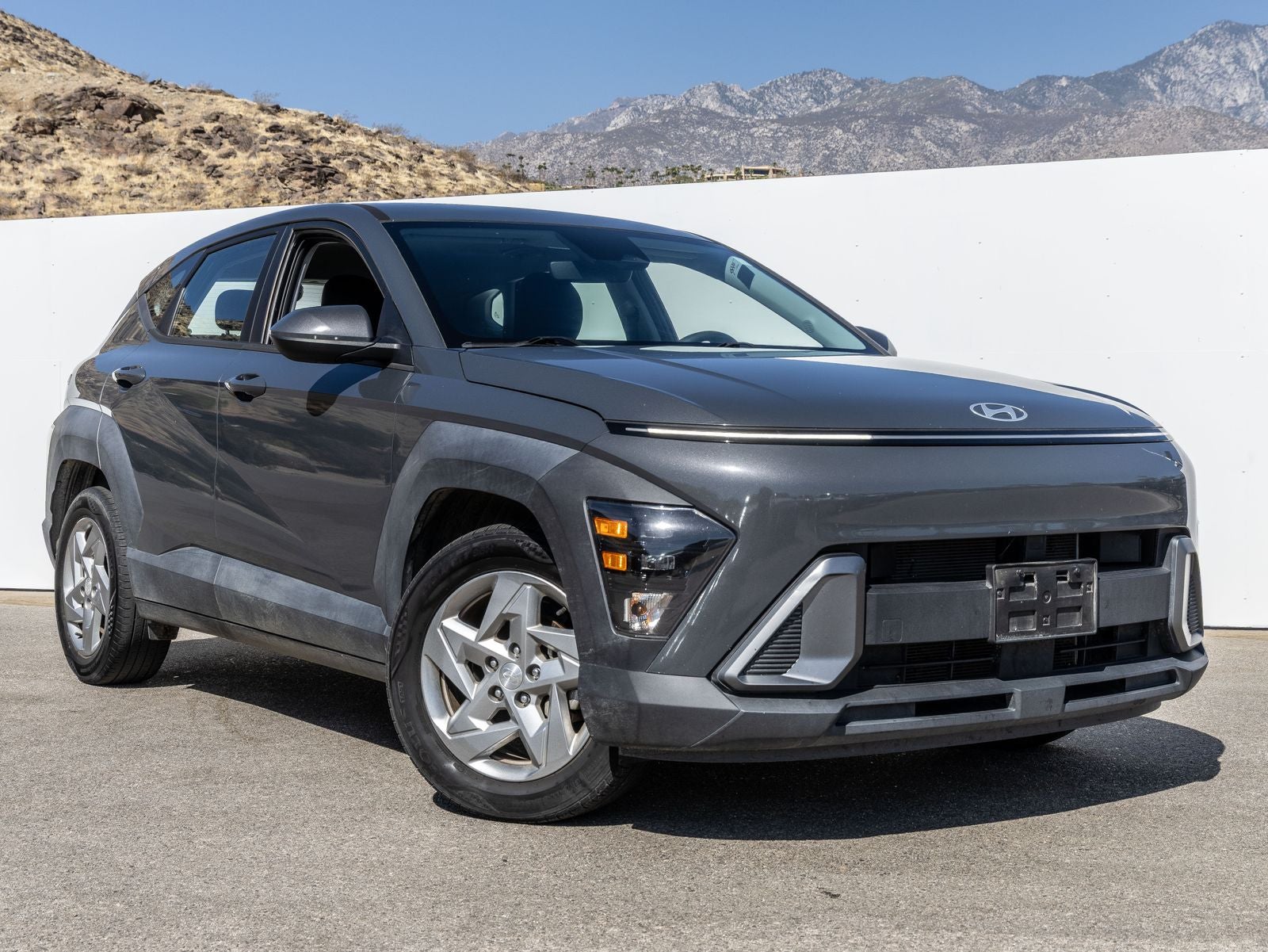 2024 Hyundai KONA SE