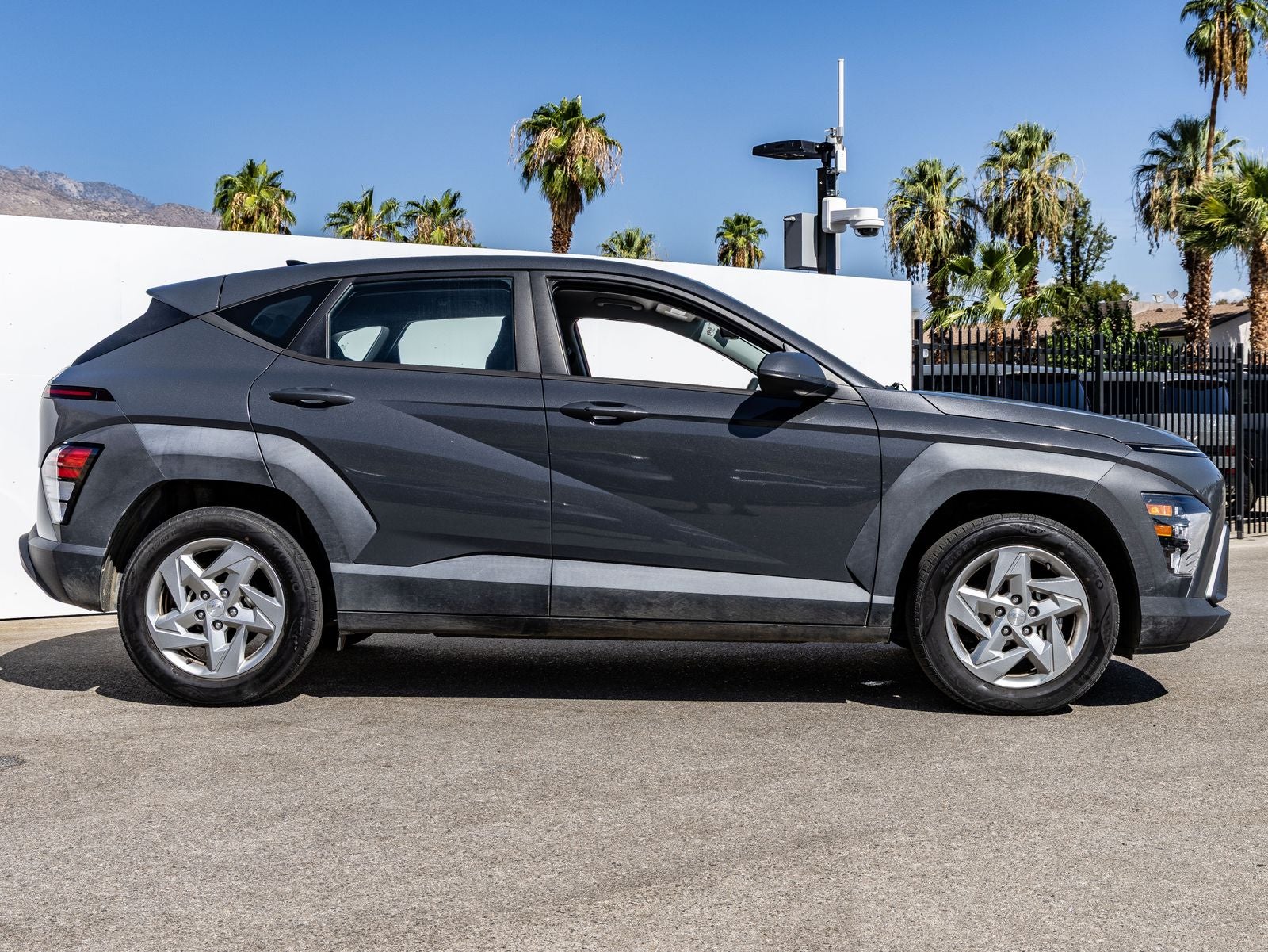 2024 Hyundai KONA SE