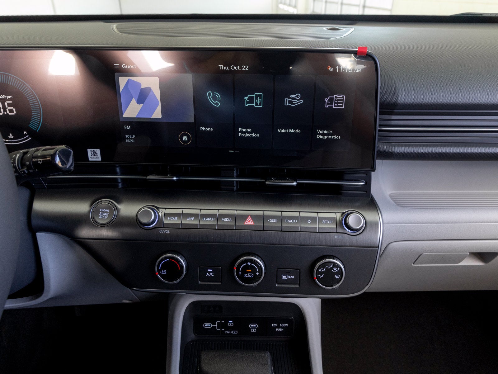 2027 Hyundai KONA SE