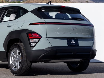 2027 Hyundai KONA SE