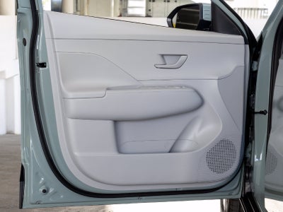 2027 Hyundai KONA SE