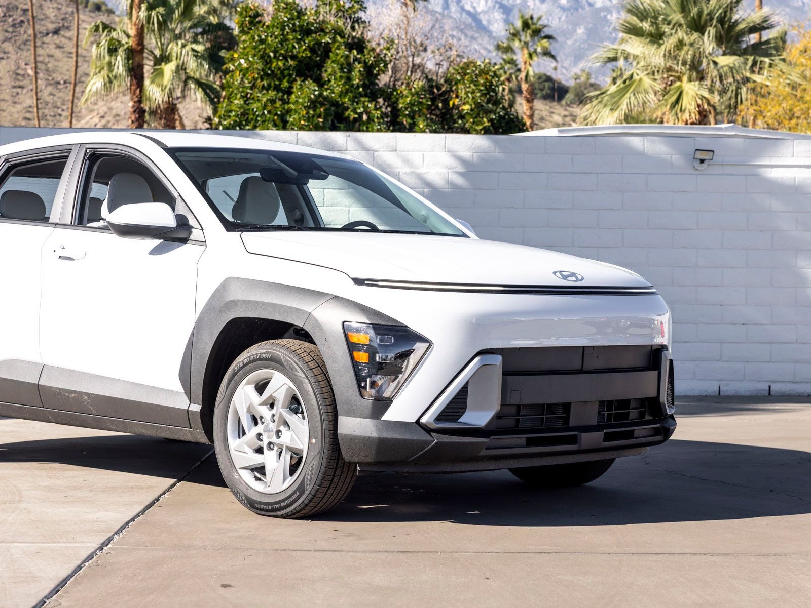 2026 Hyundai KONA SE