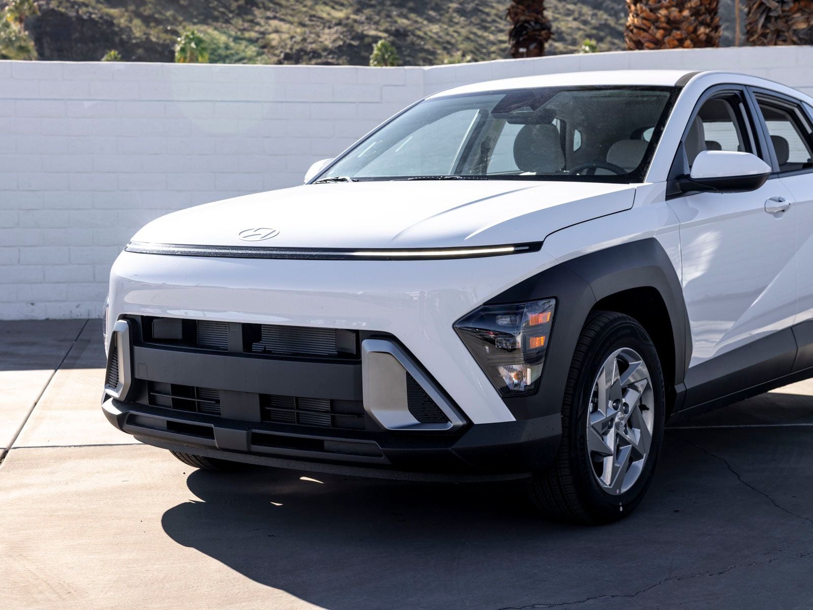 2026 Hyundai KONA SE