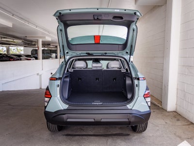 2027 Hyundai KONA SE