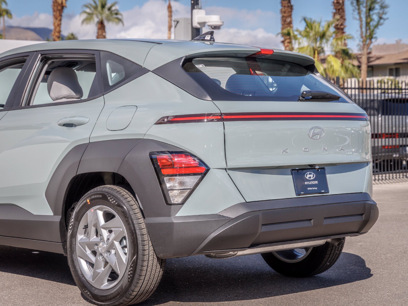 2027 Hyundai KONA SE