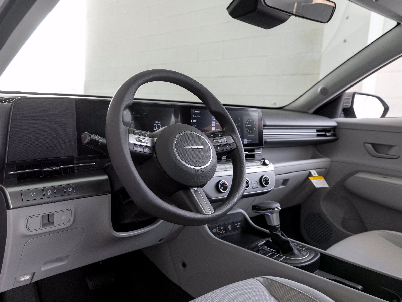 2027 Hyundai KONA SE