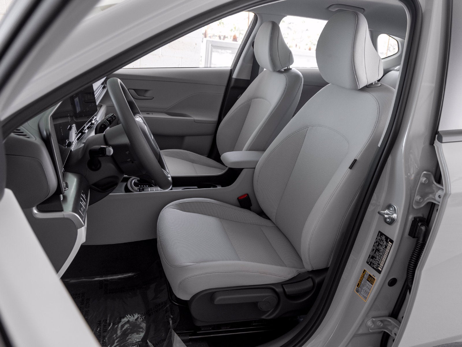 2027 Hyundai KONA SE