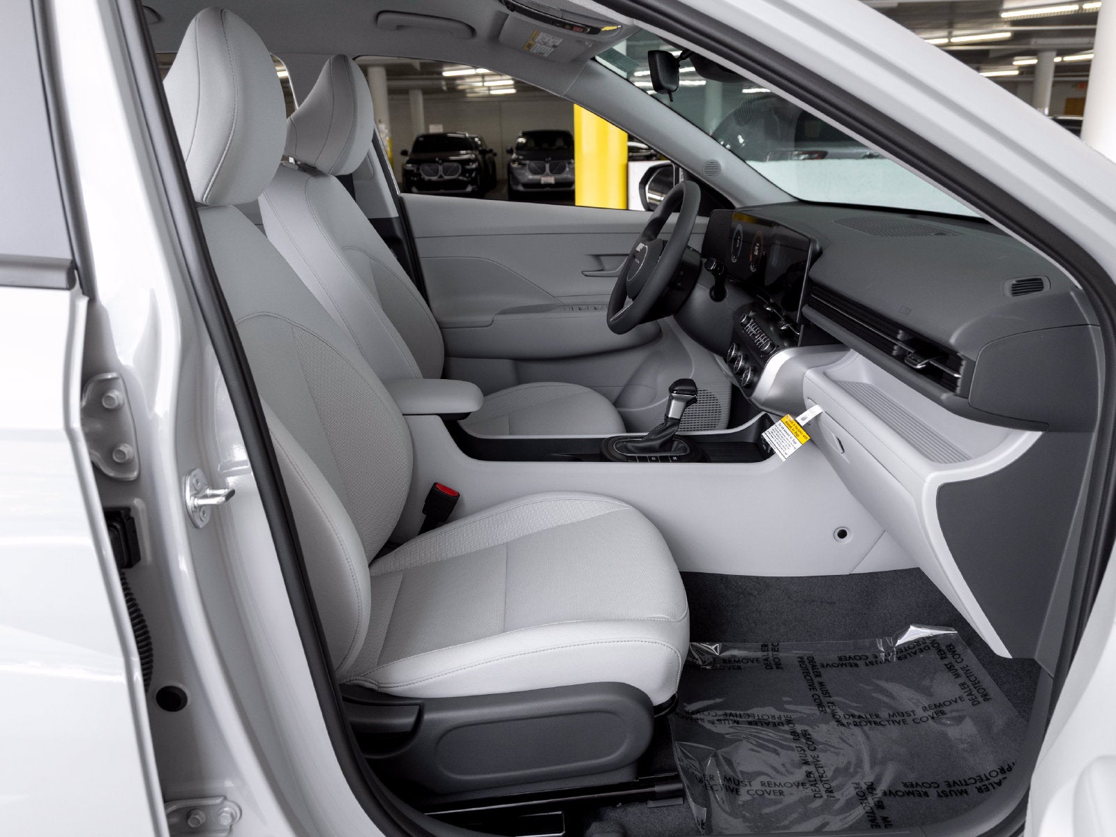 2027 Hyundai KONA SE