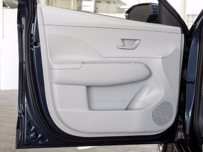 2027 Hyundai KONA SE