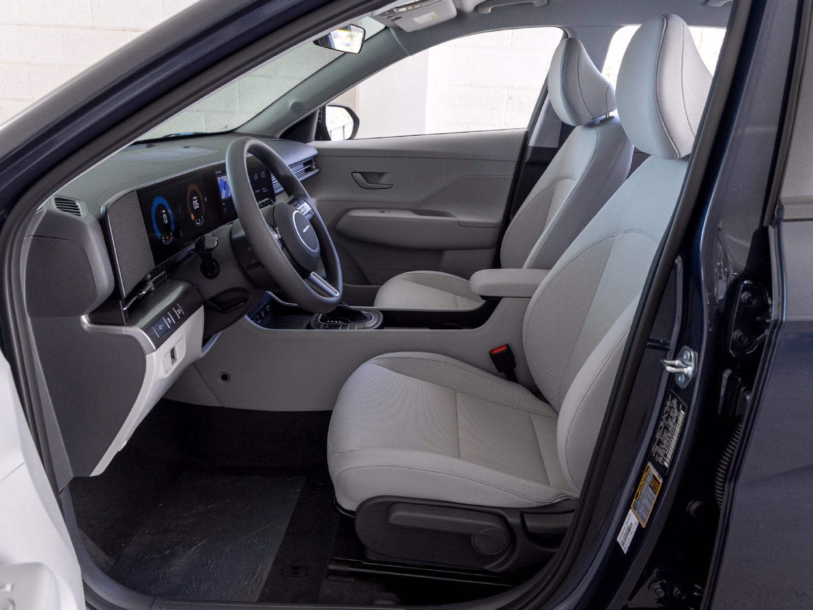 2027 Hyundai KONA SE