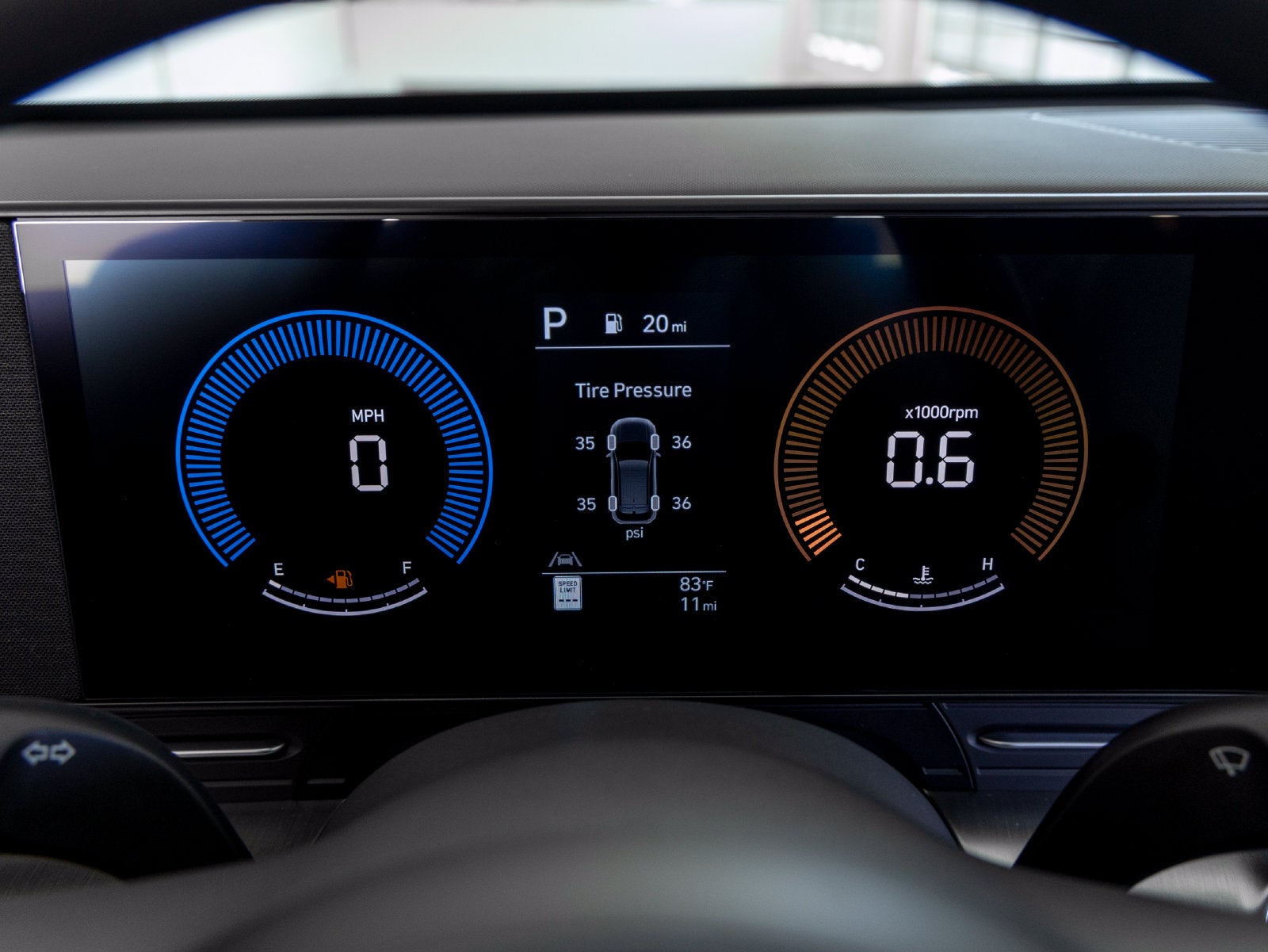 2027 Hyundai KONA SE