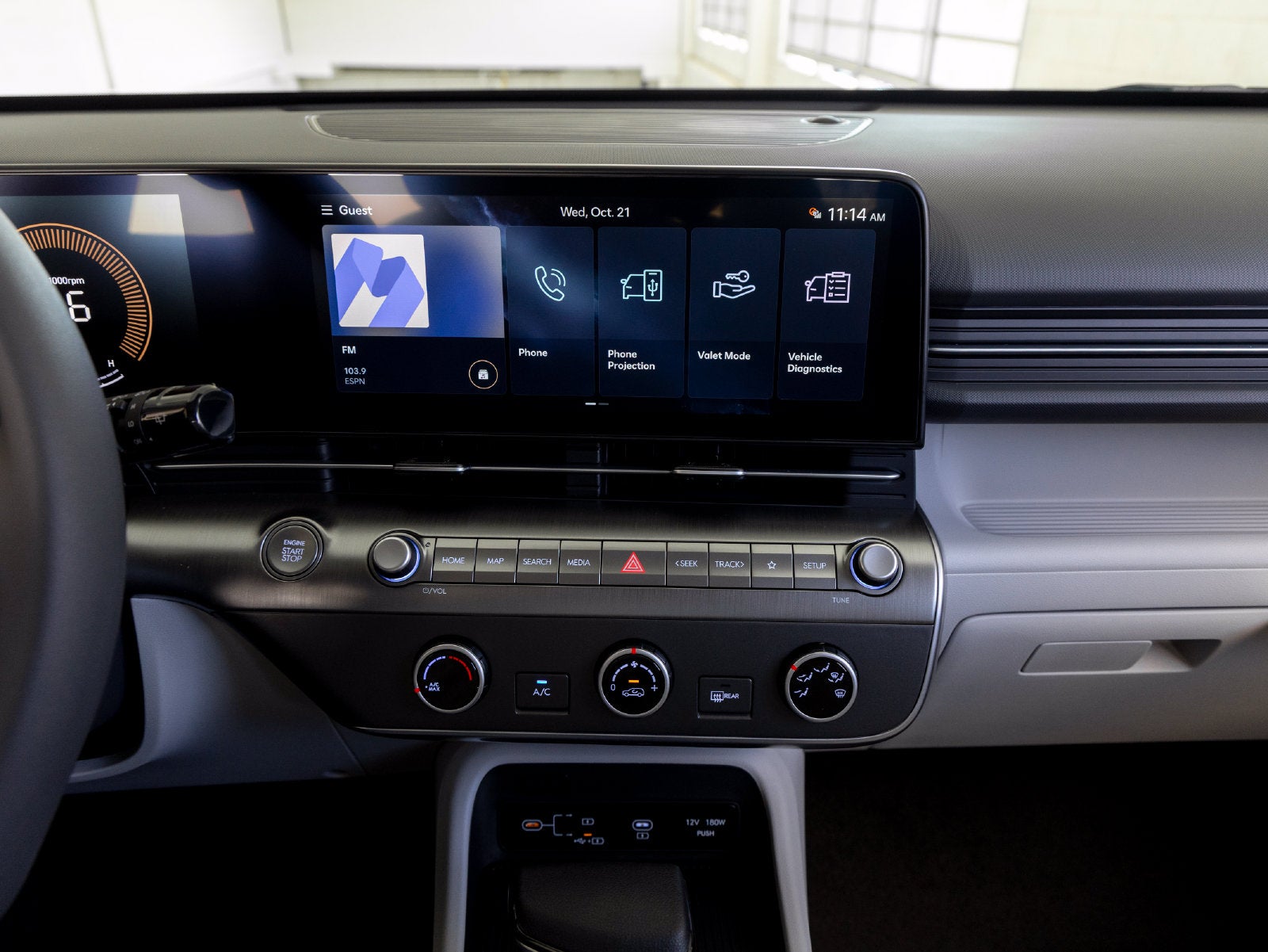 2027 Hyundai KONA SE