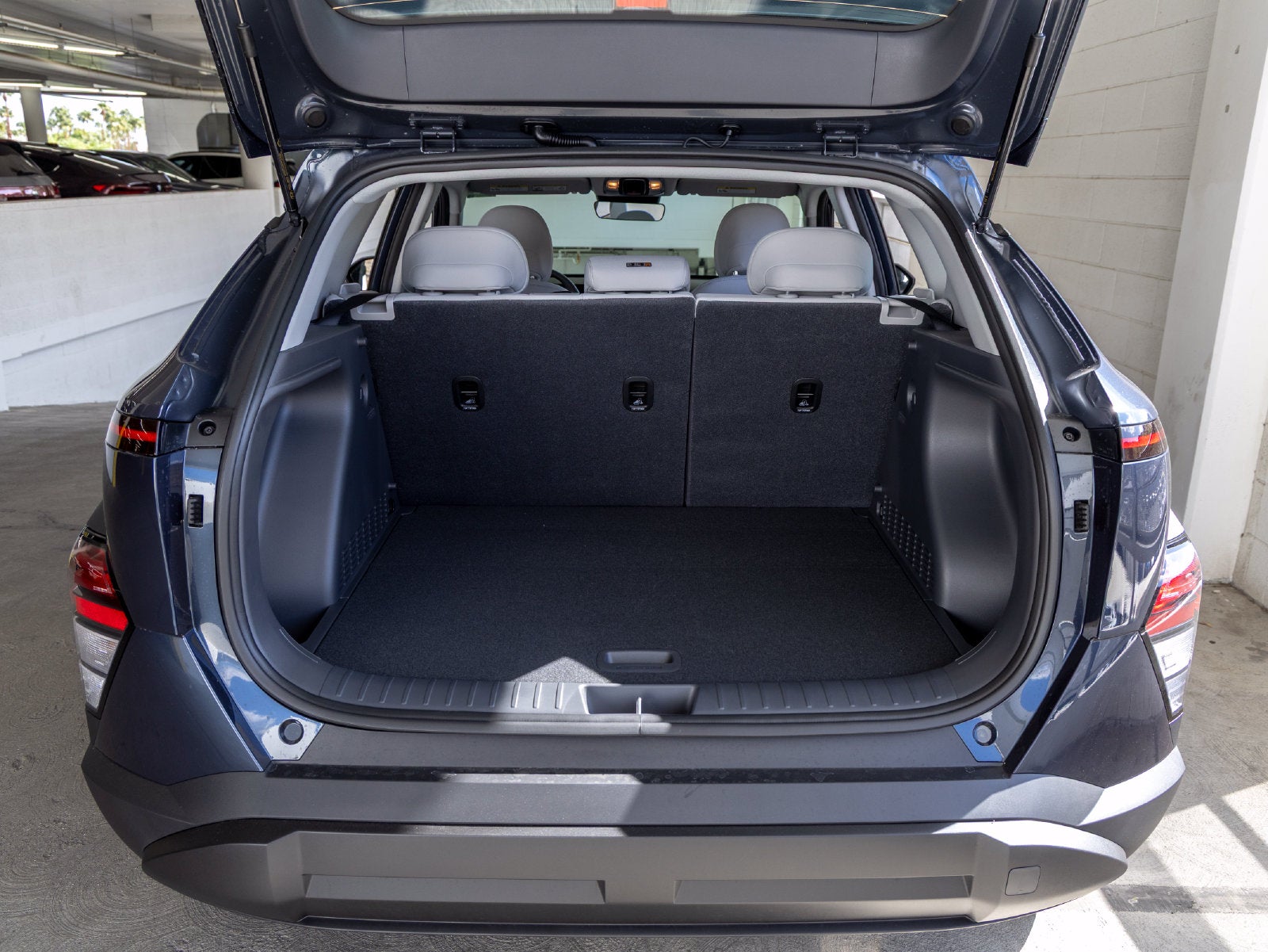 2027 Hyundai KONA SE