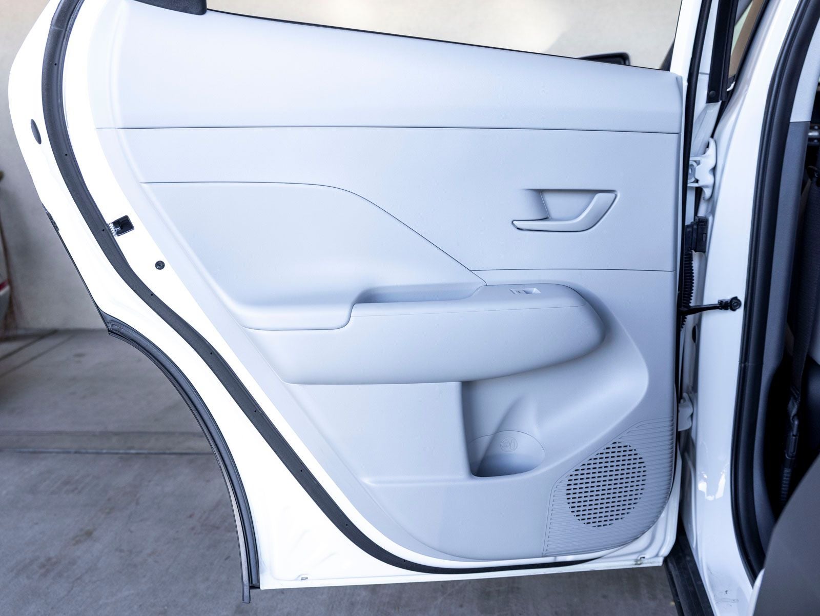 2025 Hyundai KONA SE