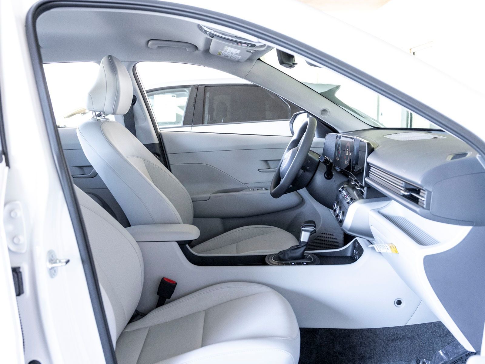 2025 Hyundai KONA SE