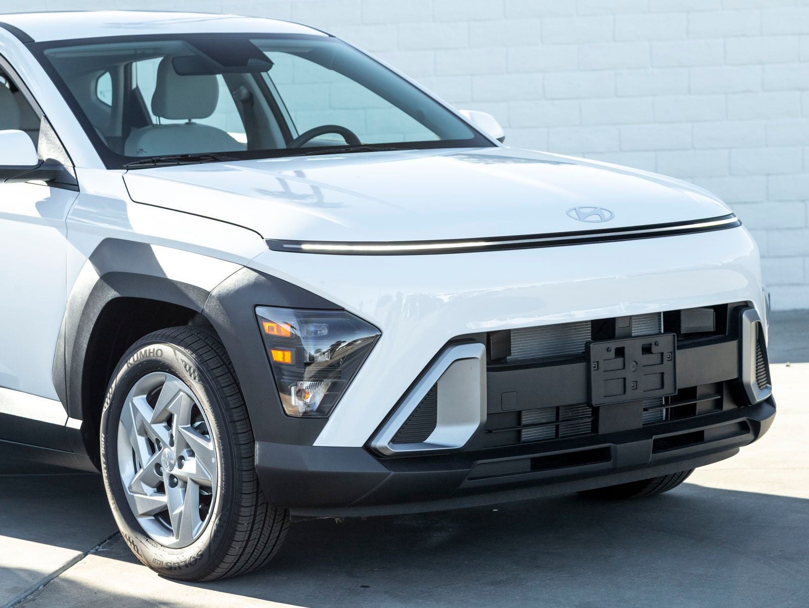 2025 Hyundai KONA SE