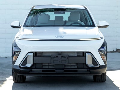 2025 Hyundai KONA SE