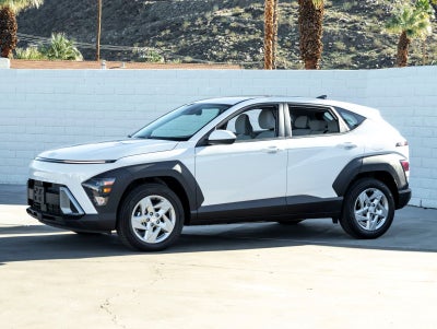 2025 Hyundai KONA SE