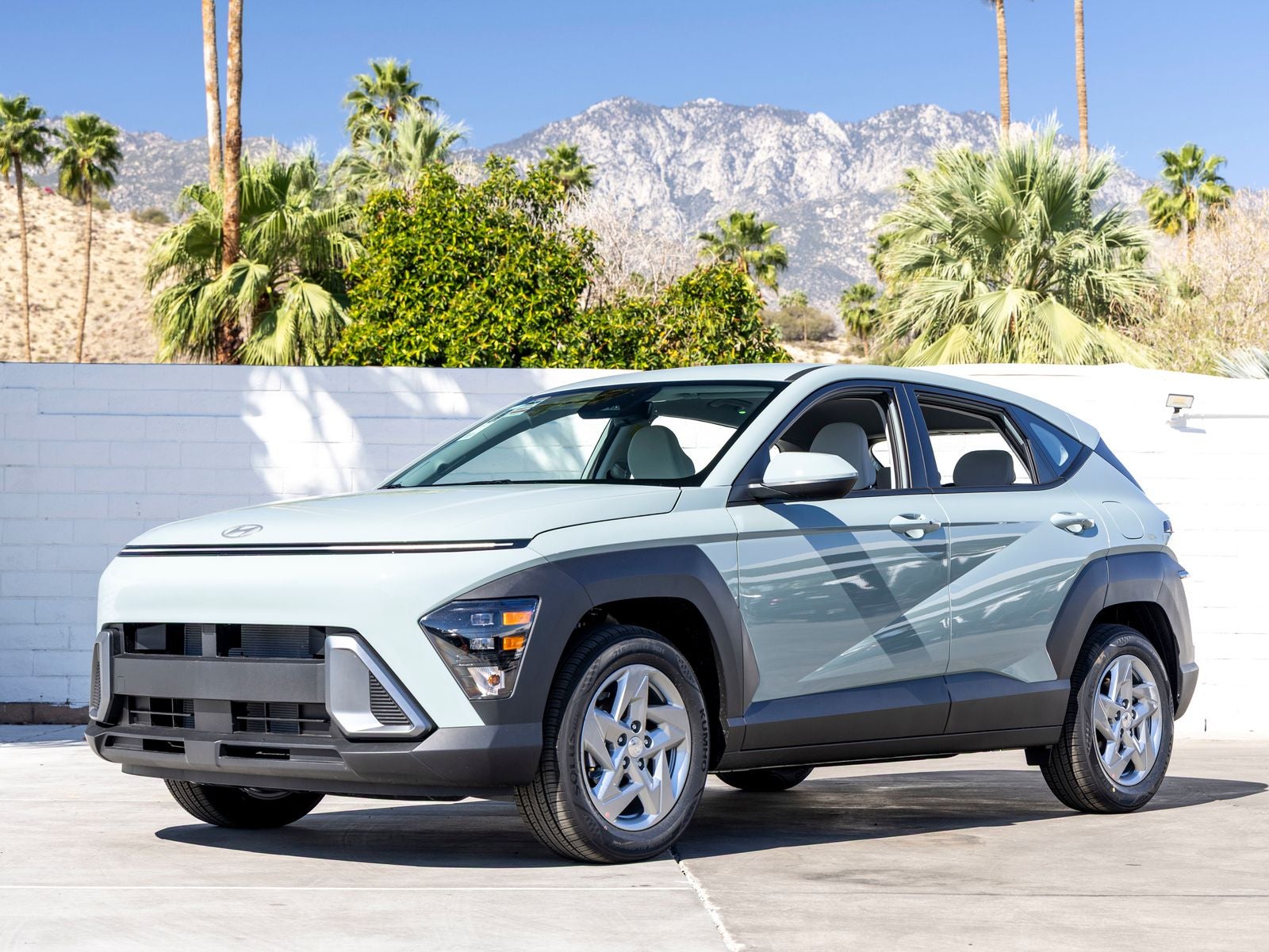 2026 Hyundai KONA SE