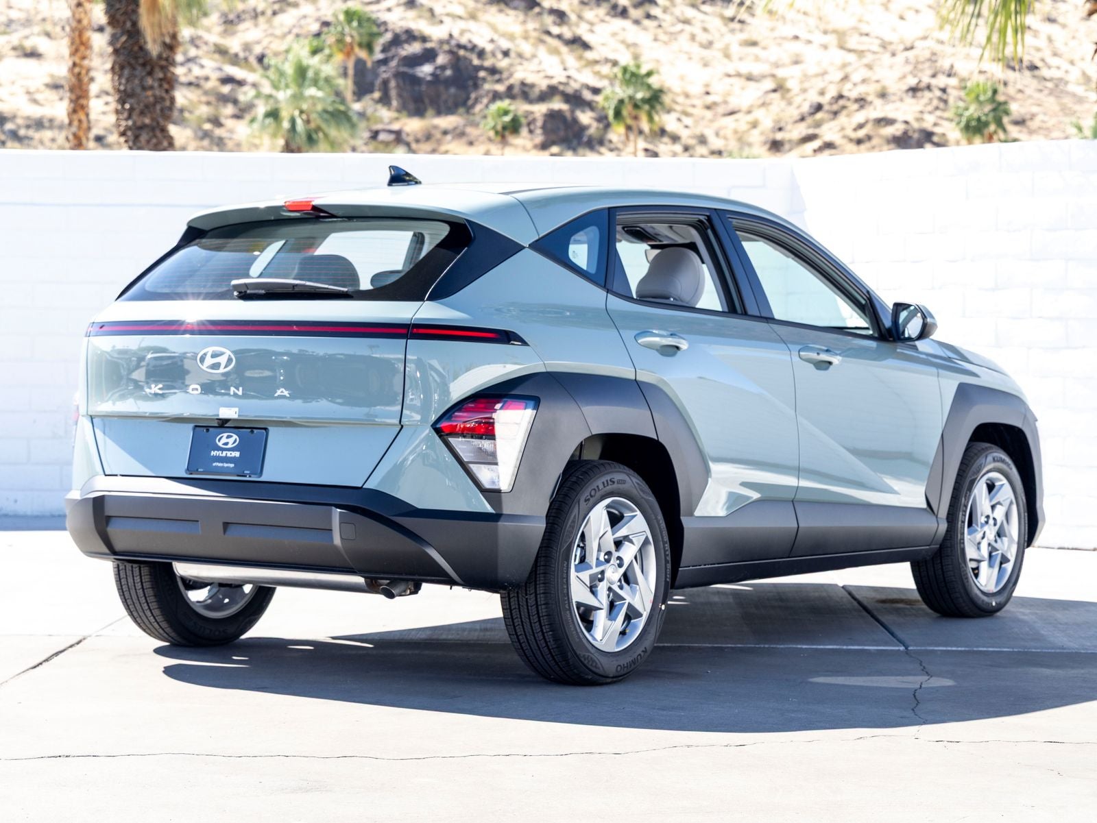 2026 Hyundai KONA SE