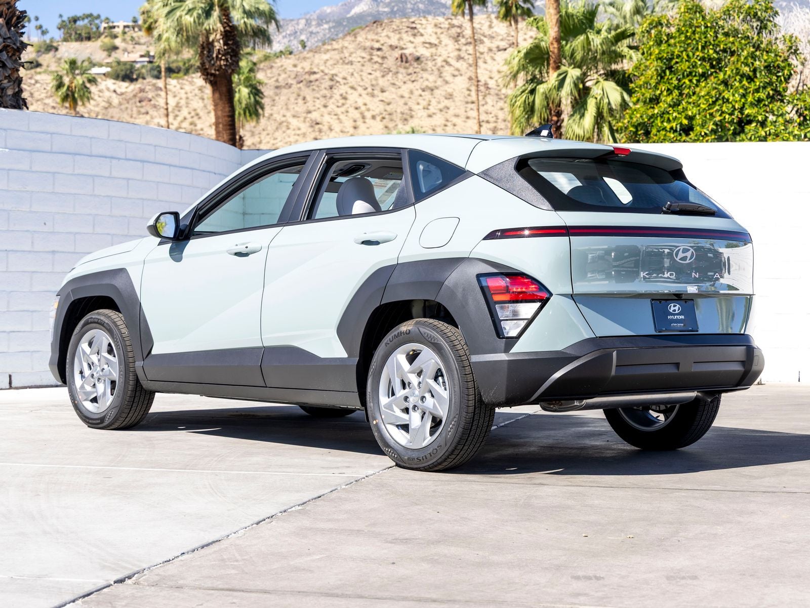 2026 Hyundai KONA SE