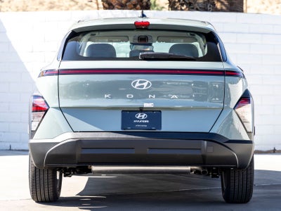 2026 Hyundai KONA SE