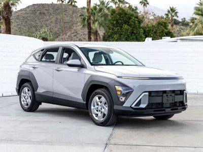 2026 Hyundai KONA SE