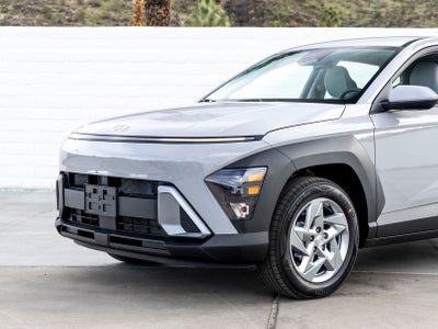 2026 Hyundai KONA SE