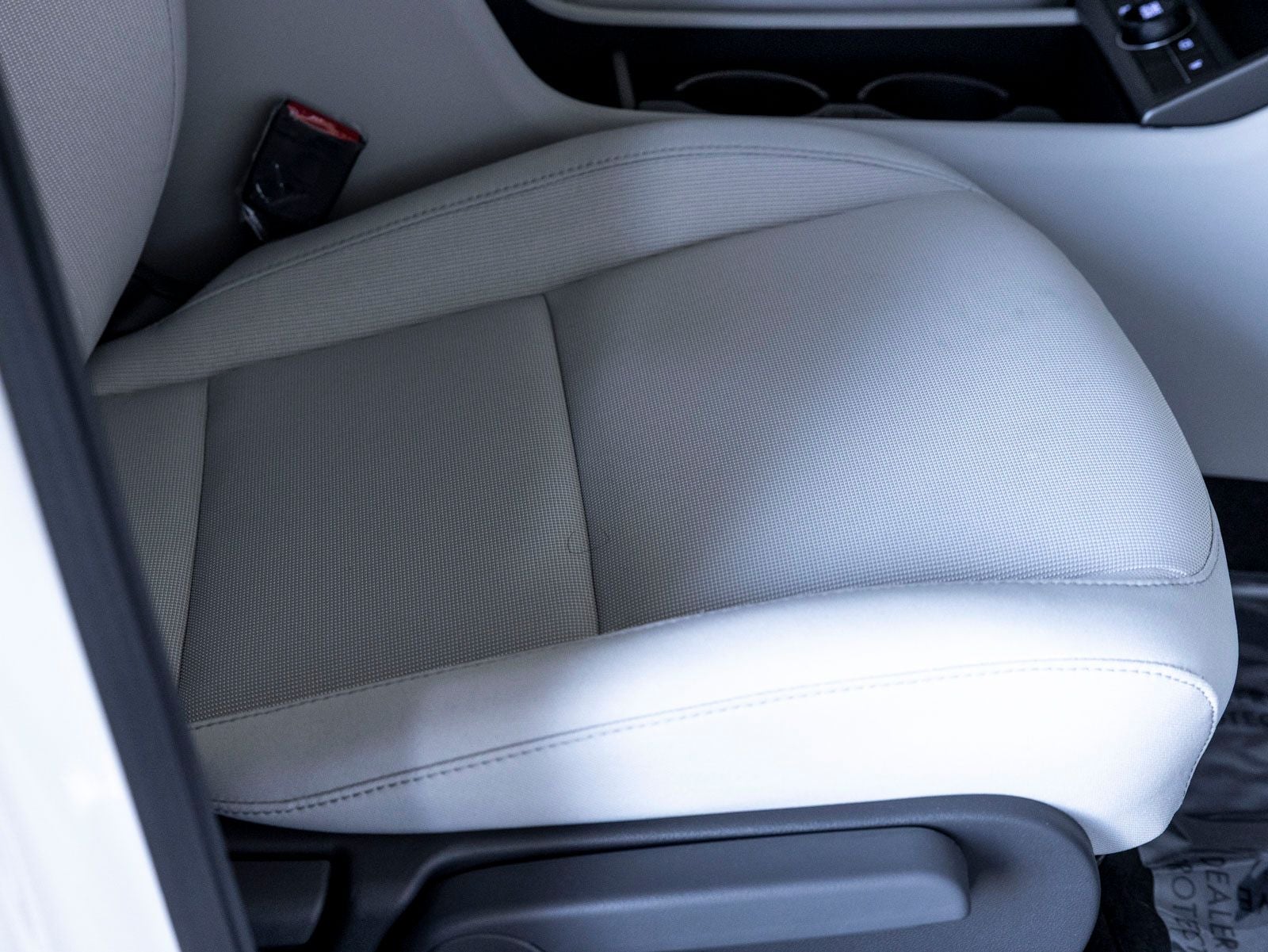 2025 Hyundai KONA ELECTRIC SEL