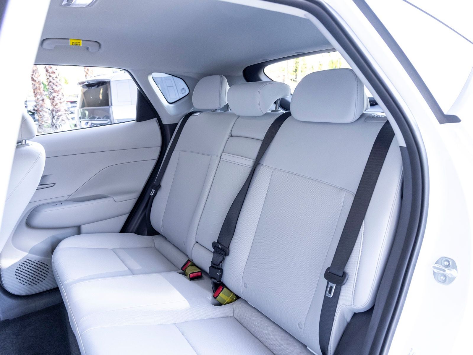 2025 Hyundai KONA ELECTRIC SEL