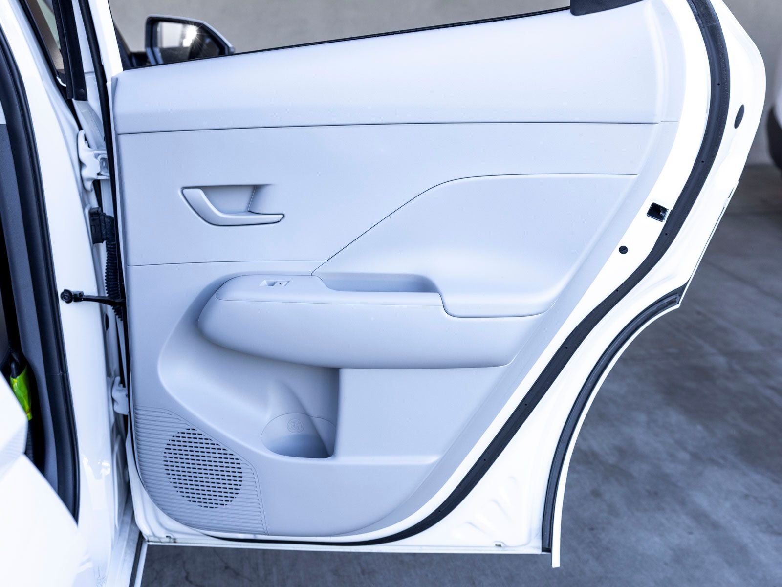 2025 Hyundai KONA ELECTRIC SEL