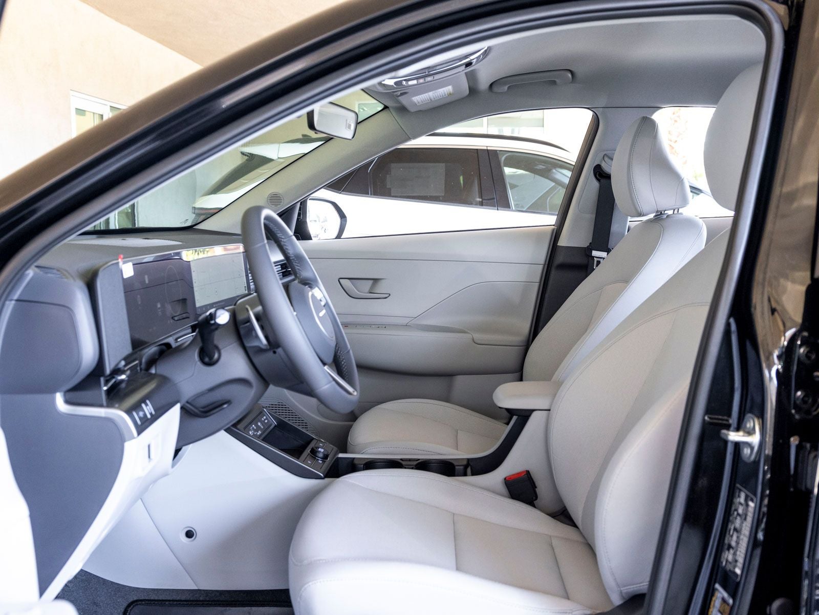 2025 Hyundai KONA ELECTRIC SEL