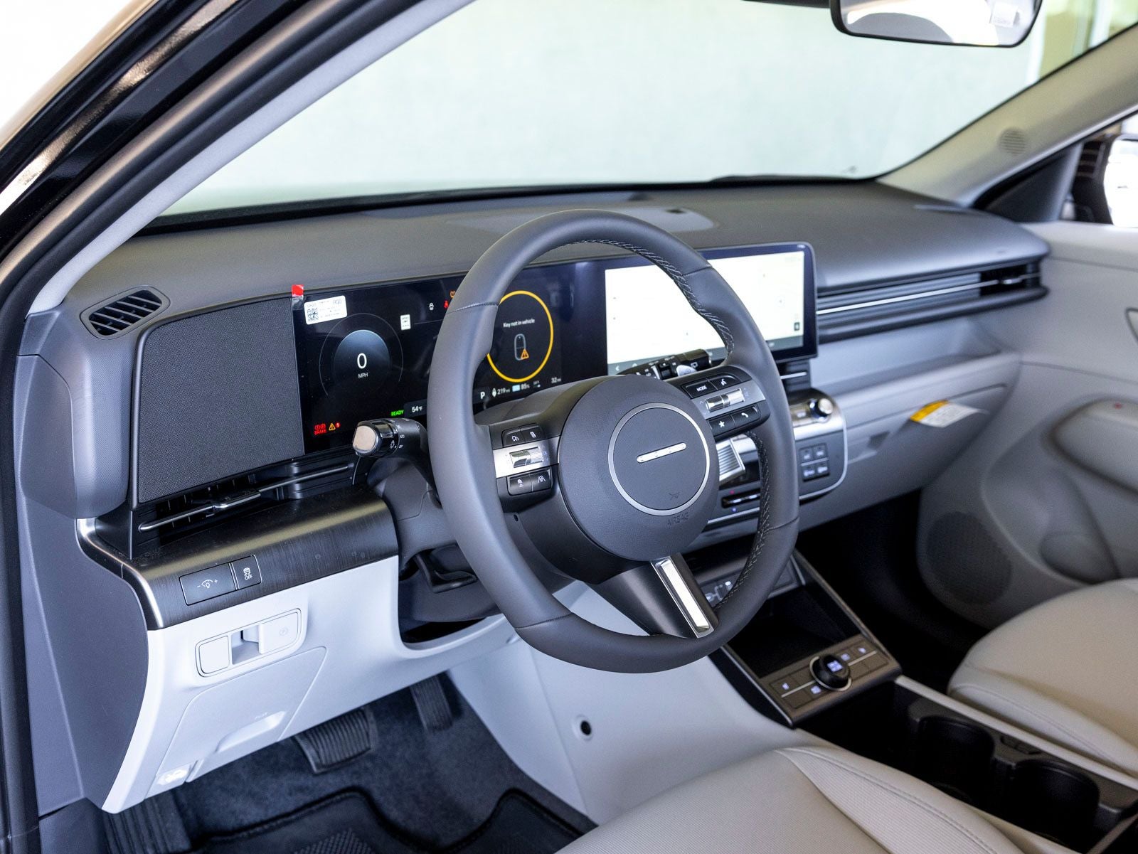 2025 Hyundai KONA ELECTRIC SEL