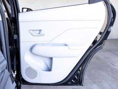 2025 Hyundai KONA ELECTRIC SEL