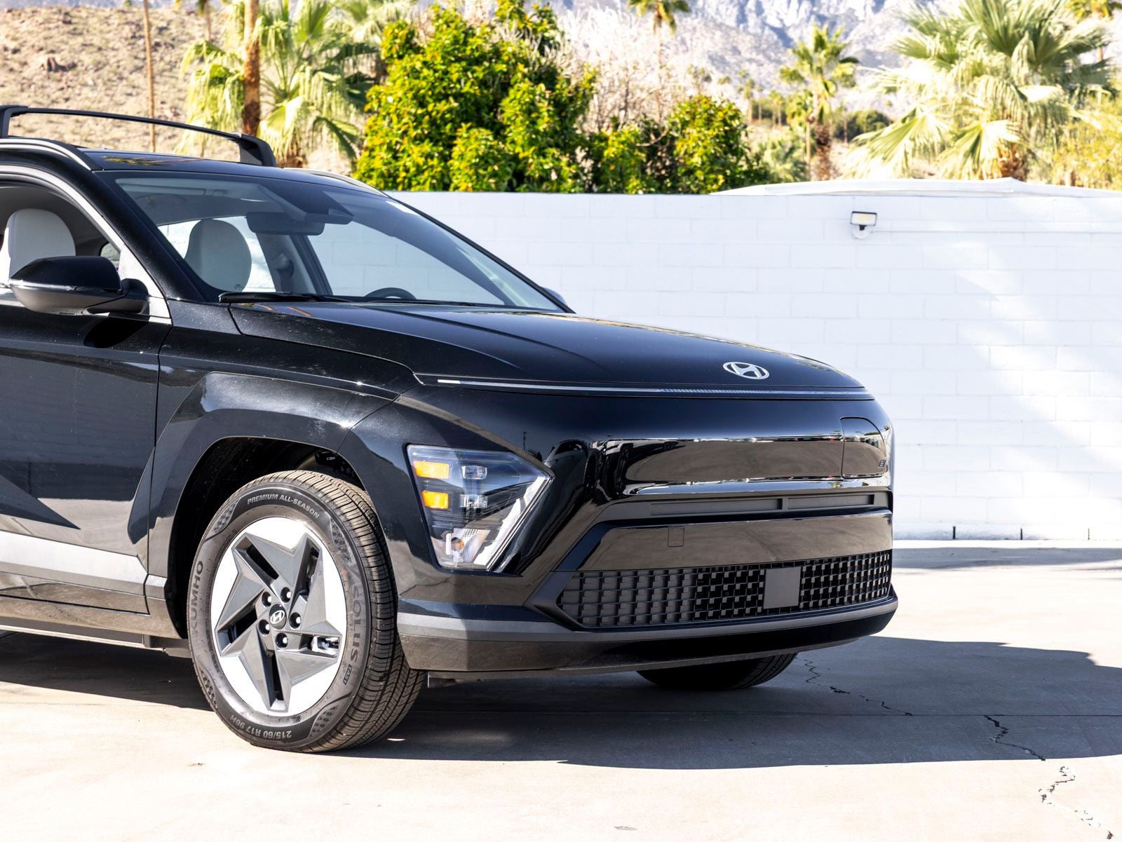 2025 Hyundai KONA ELECTRIC SEL