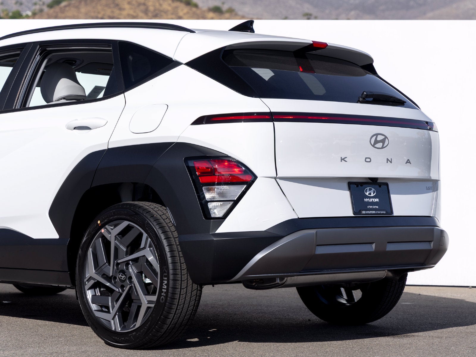 2027 Hyundai KONA SEL Premium