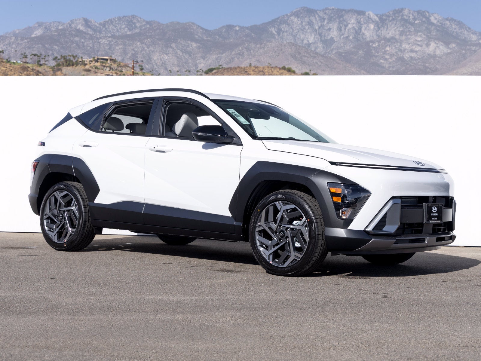 2027 Hyundai KONA SEL Premium