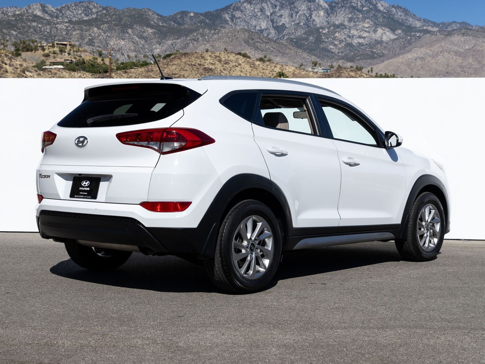 2017 Hyundai TUCSON SE