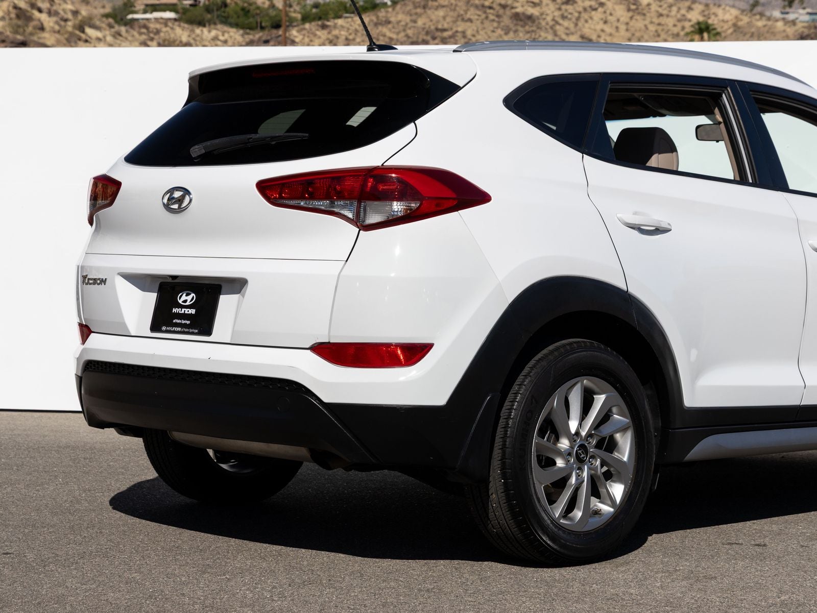 2017 Hyundai TUCSON SE
