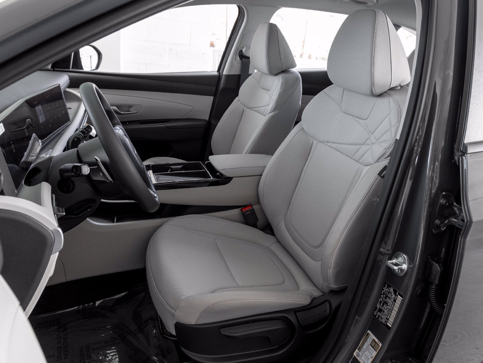 2026 Hyundai TUCSON HYBRID SE